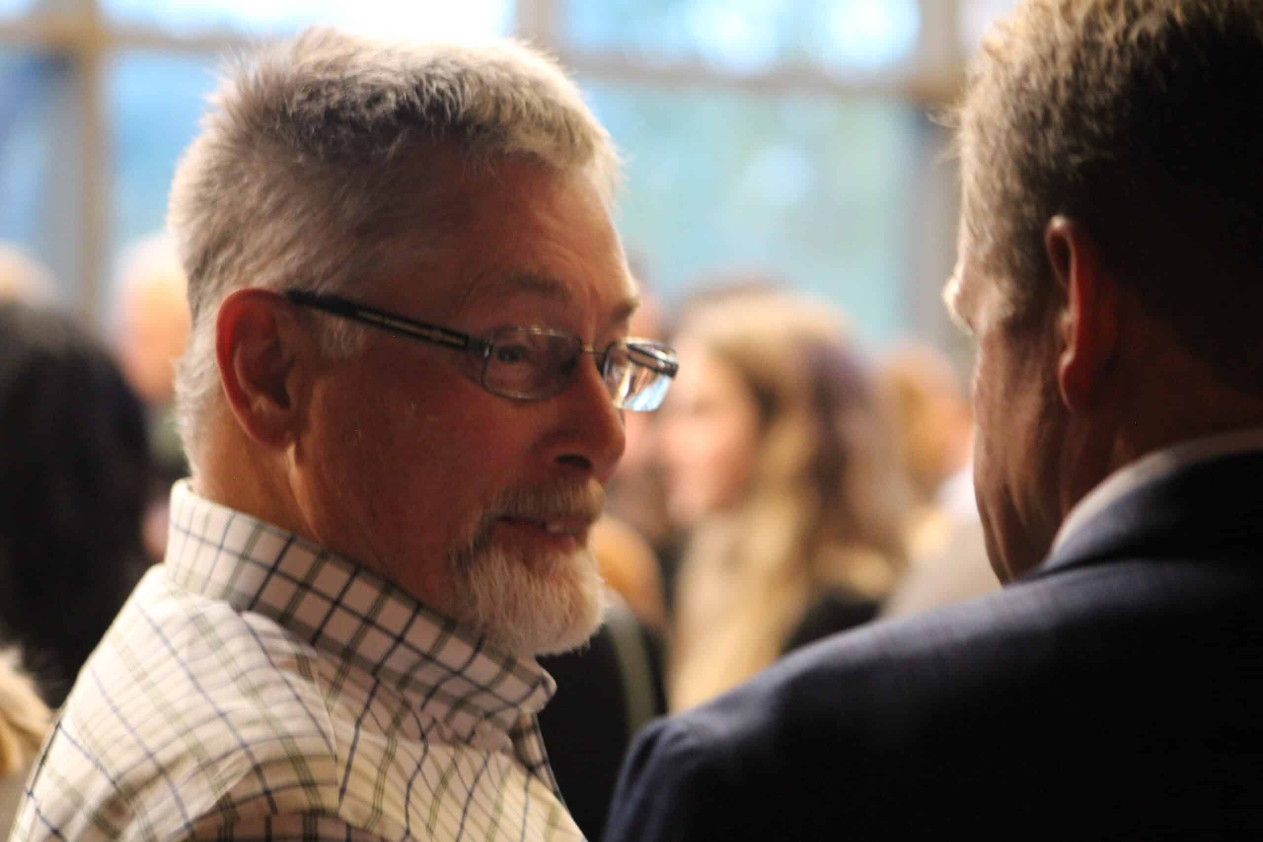 Dave Erickson speaks with guest