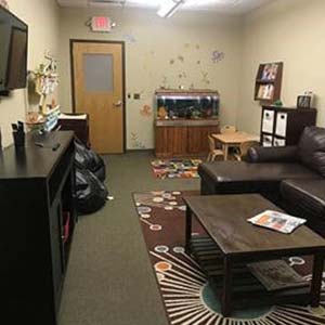 Mattys-Place-Family-Room-1